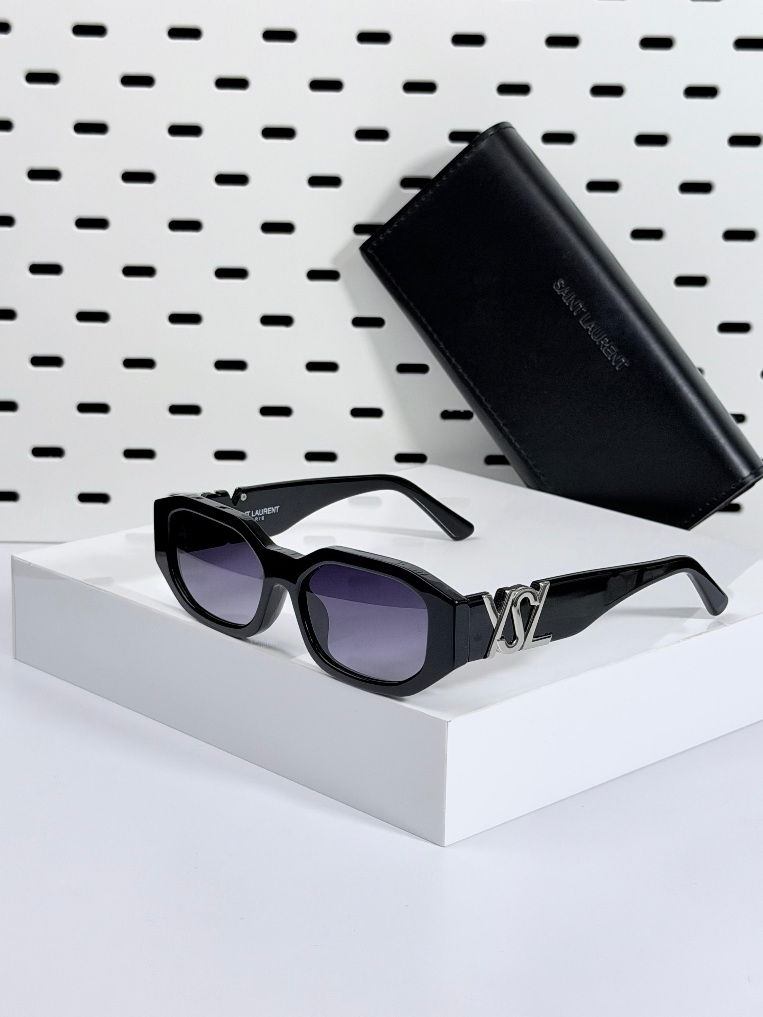 Yves Saint Laurent
