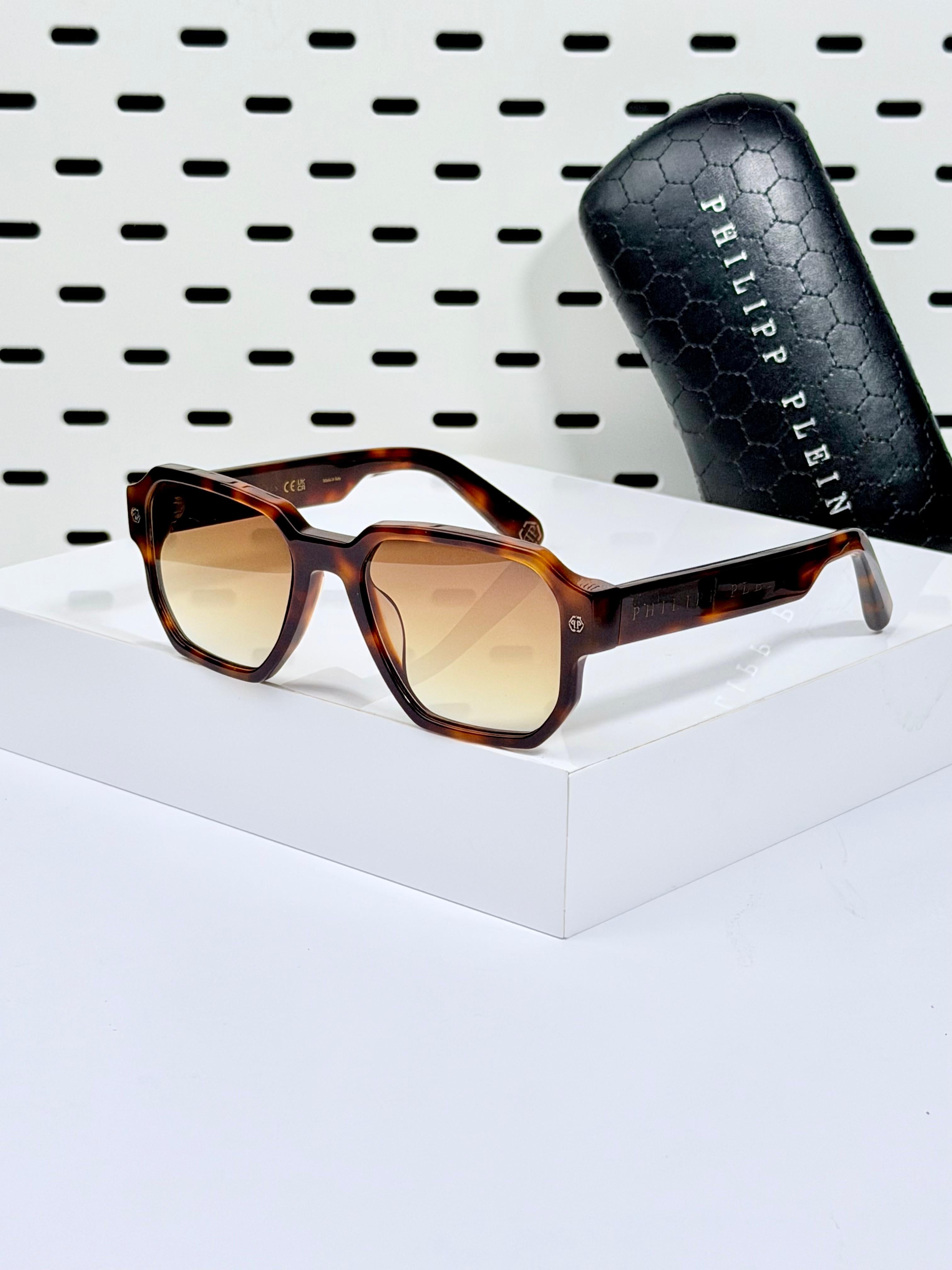 PHILIPP PLIEN | VPP199V