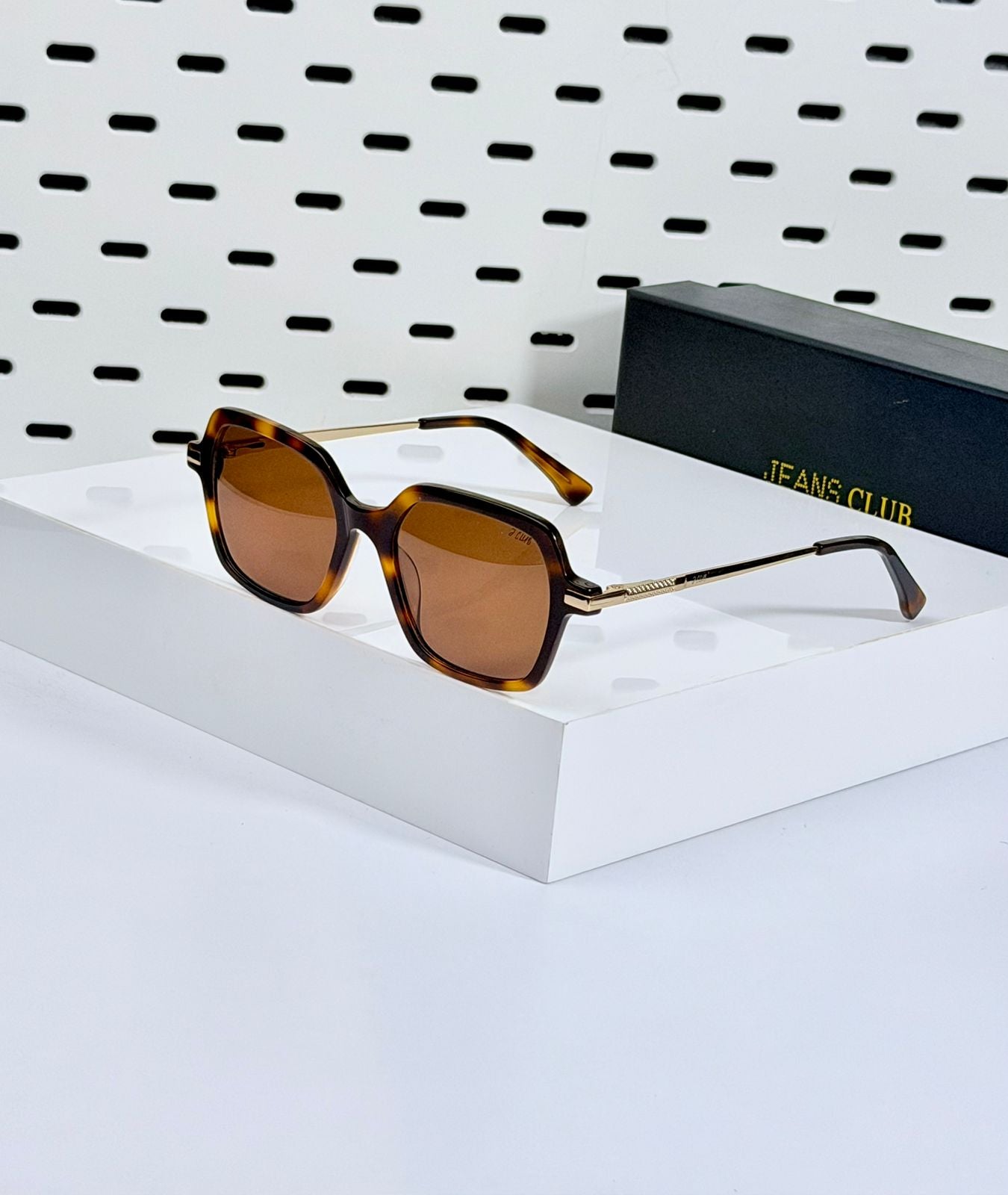 J.CLUB | JC018