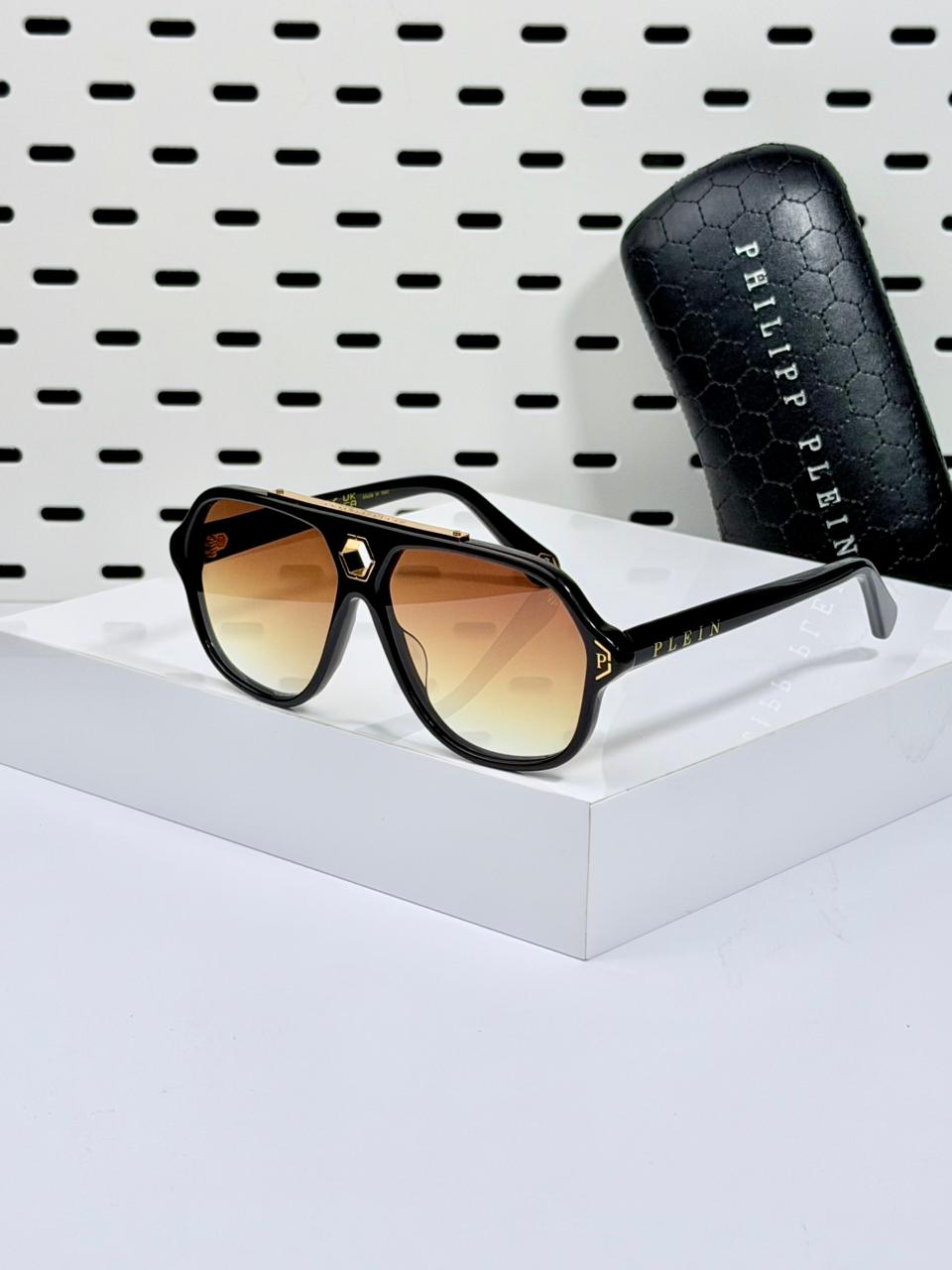 PHILIPP PLIEN | SPP004M