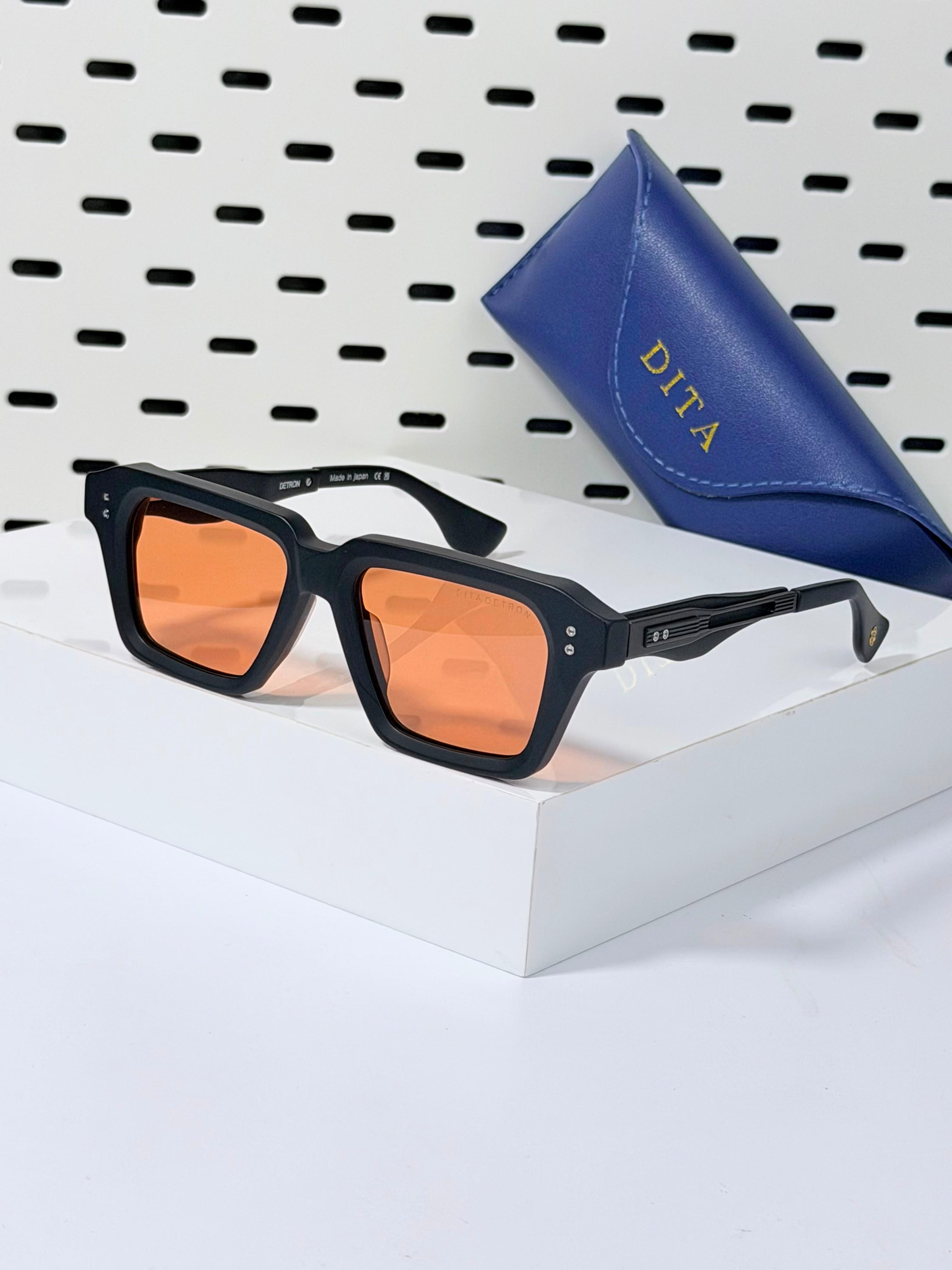 DITA | D07