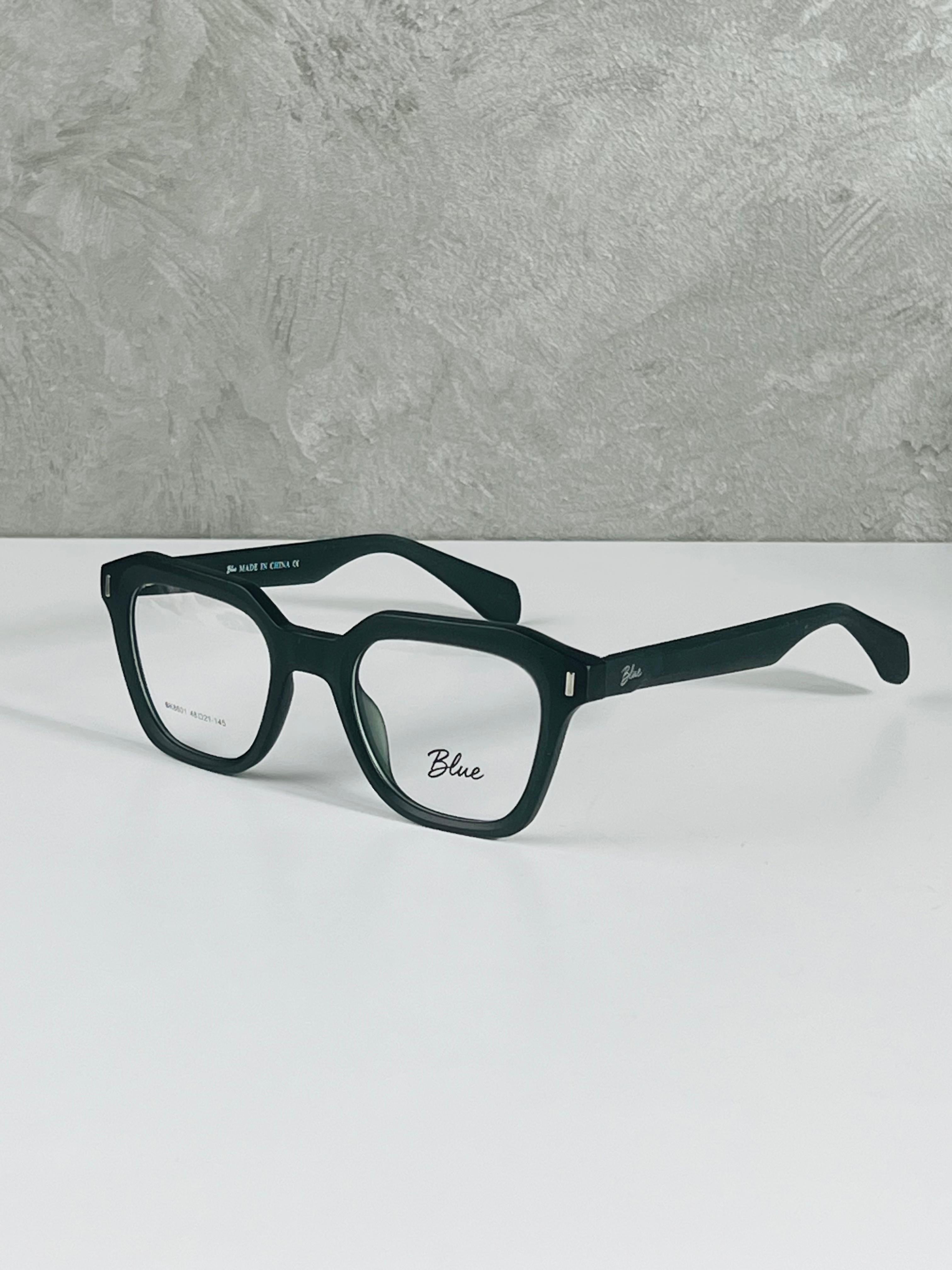 High-Quality Optical Frame