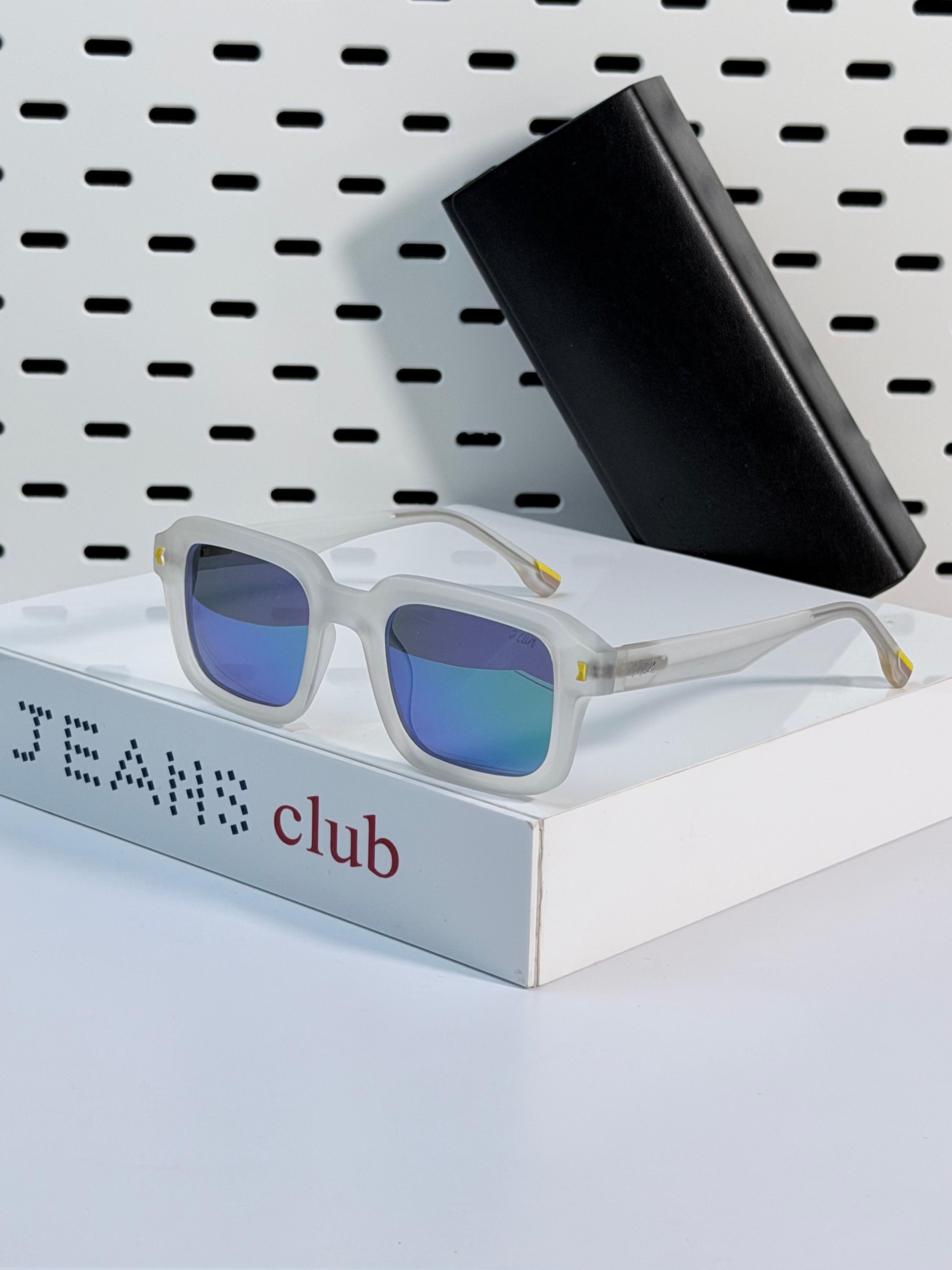 J.CLUB | TR03