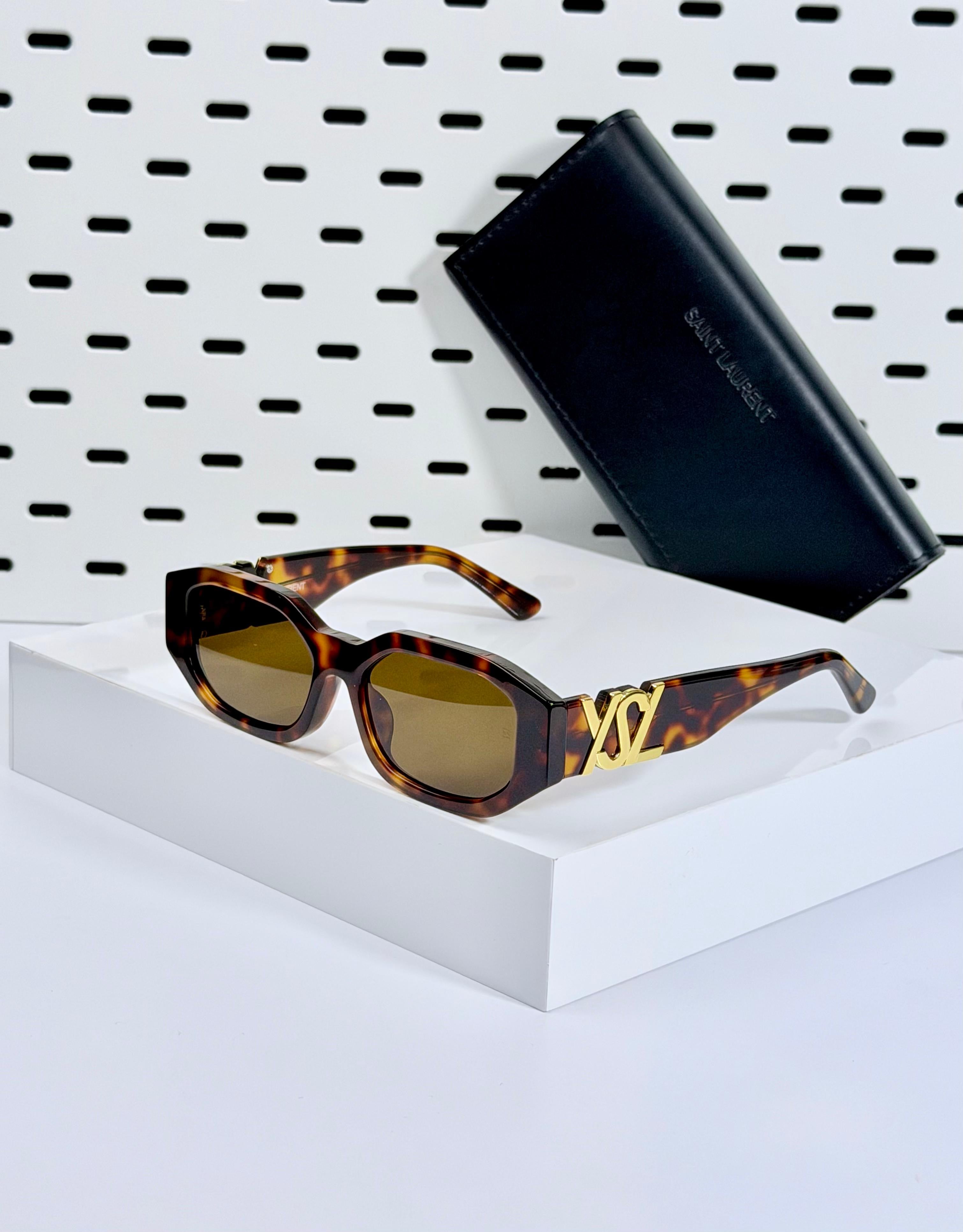 Yves Saint Laurent