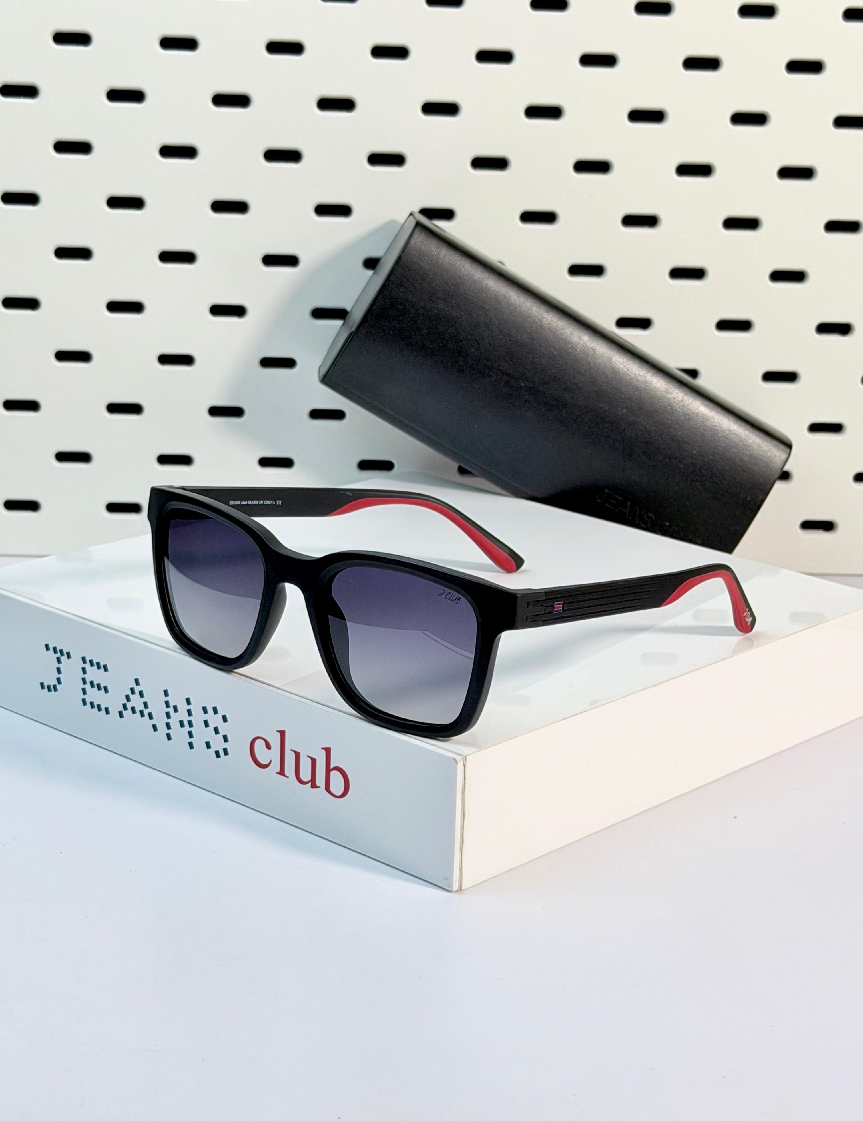 J.CLUB | TR02