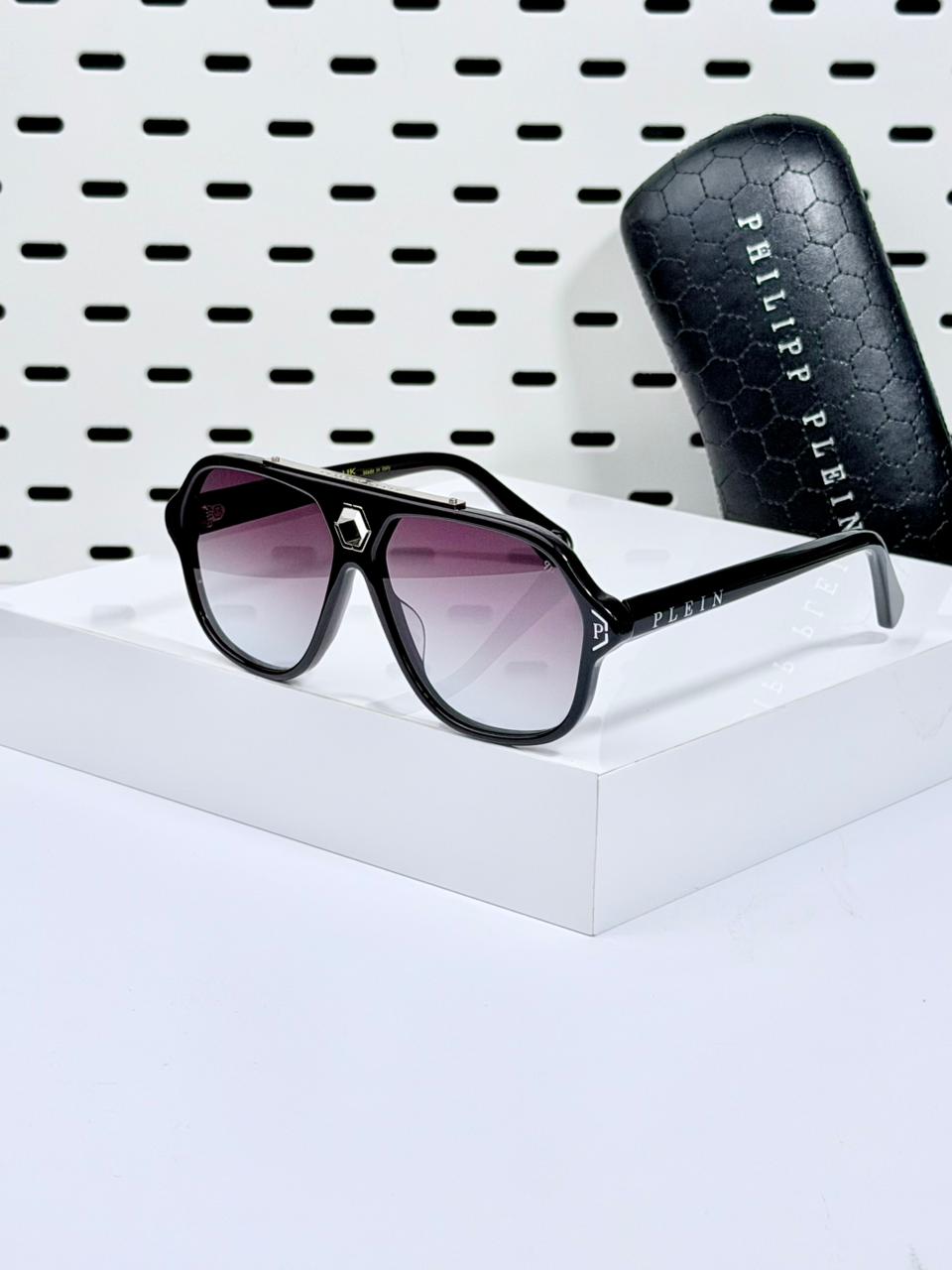 PHILIPP PLIEN | SPP004M