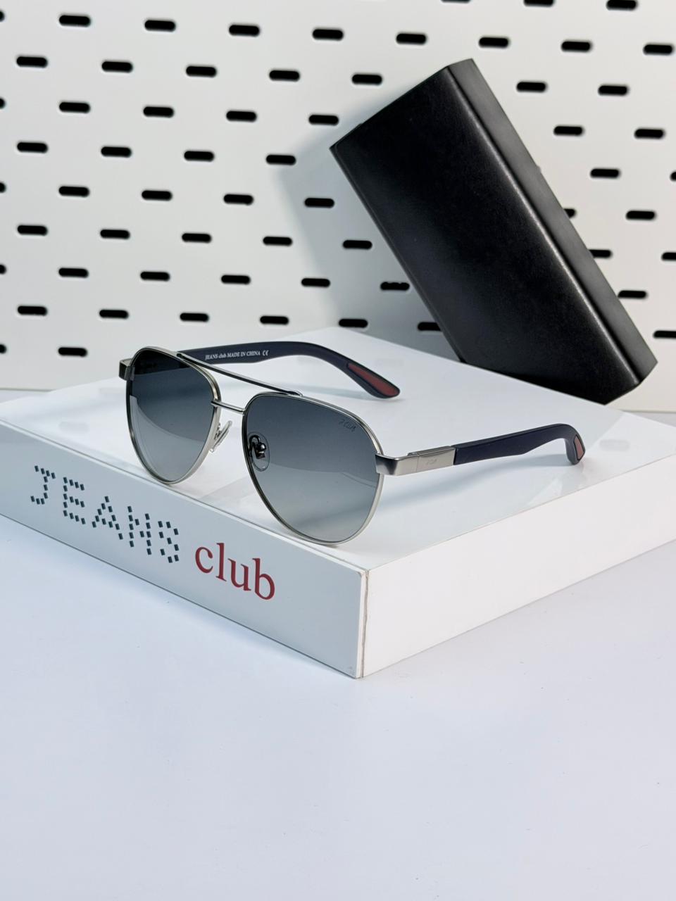 J.CLUB | JC12