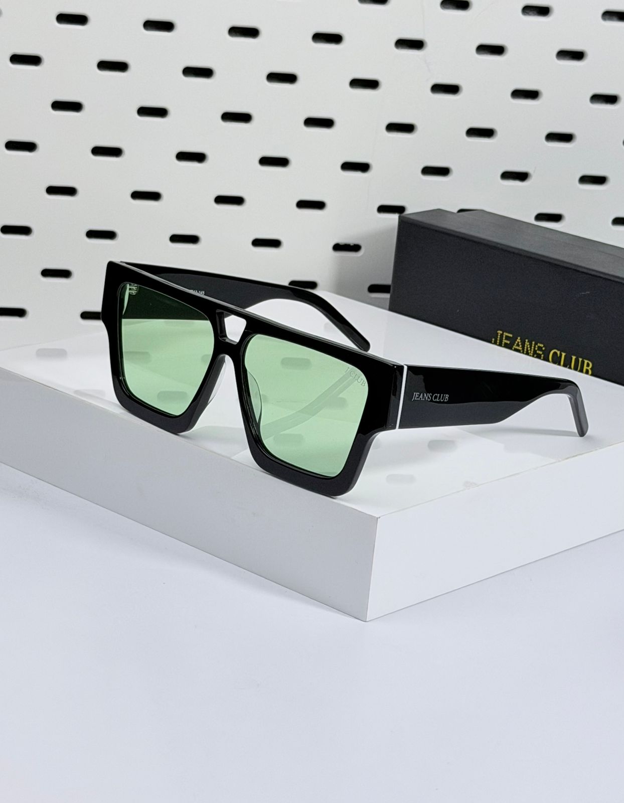 J.CLUB | JC010