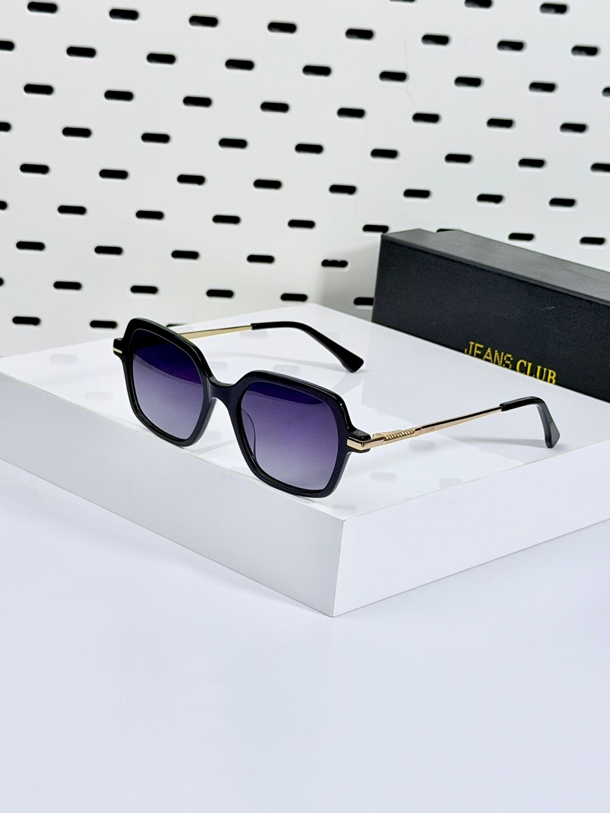 J.CLUB | JC018