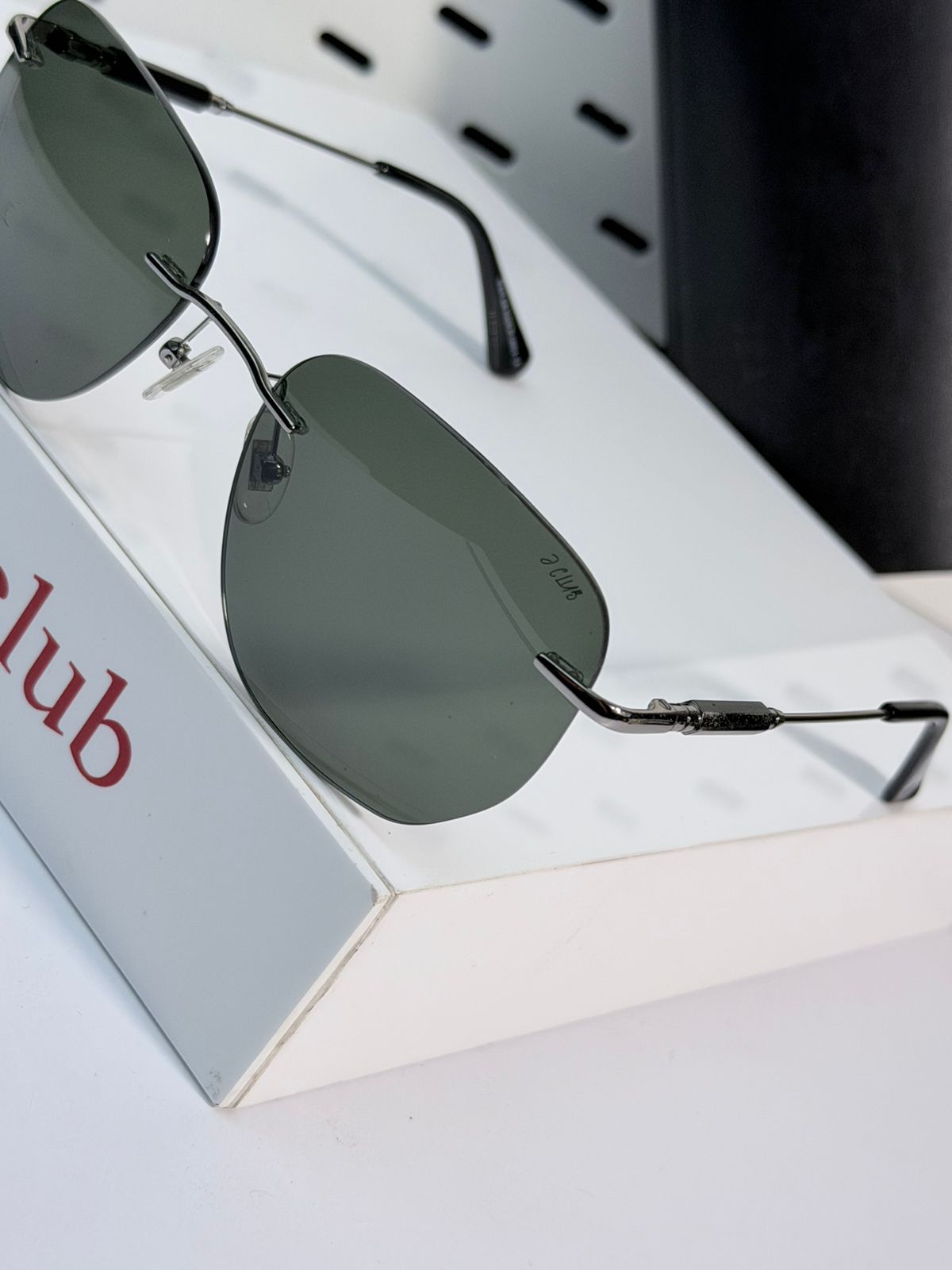 J.CLUB | JC03