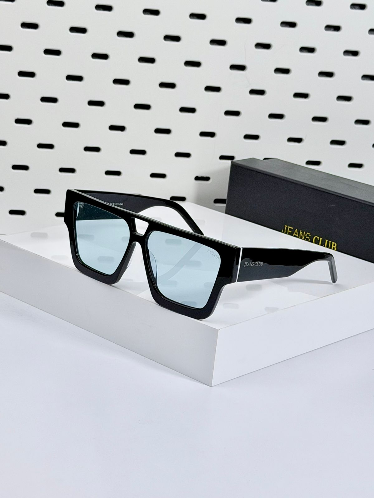 J.CLUB | JC010