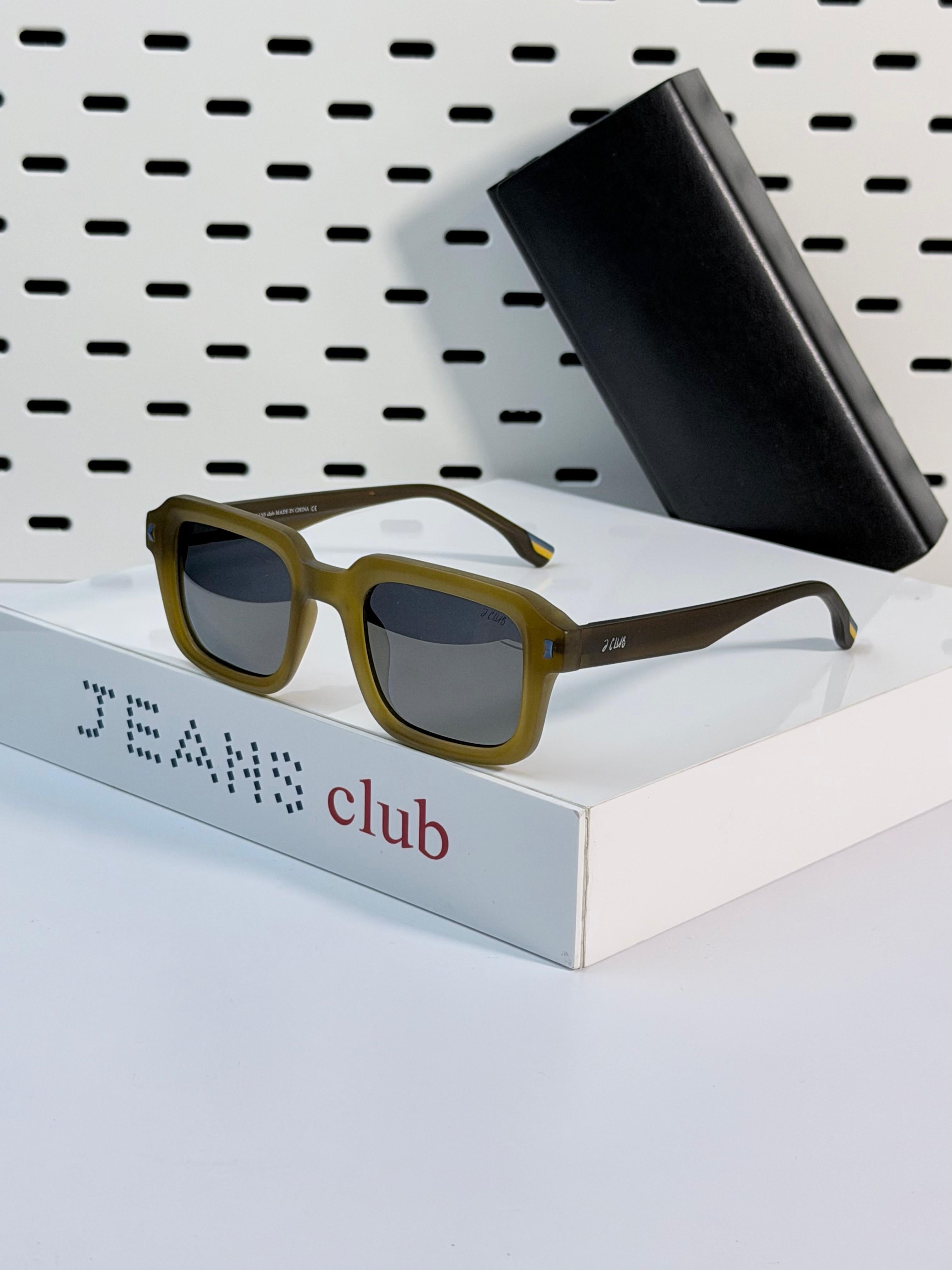 J.CLUB | TR03