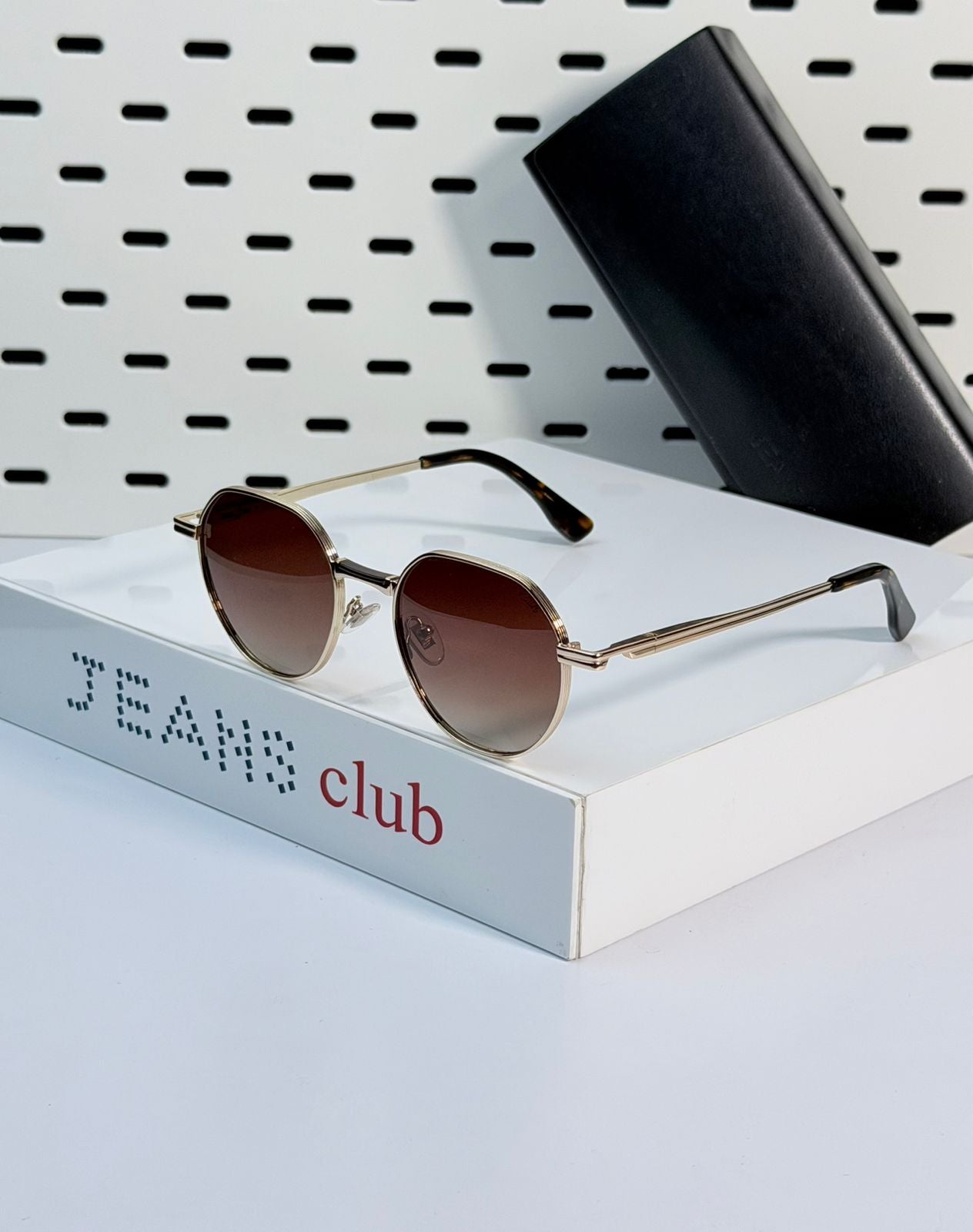J.CLUB | JC04