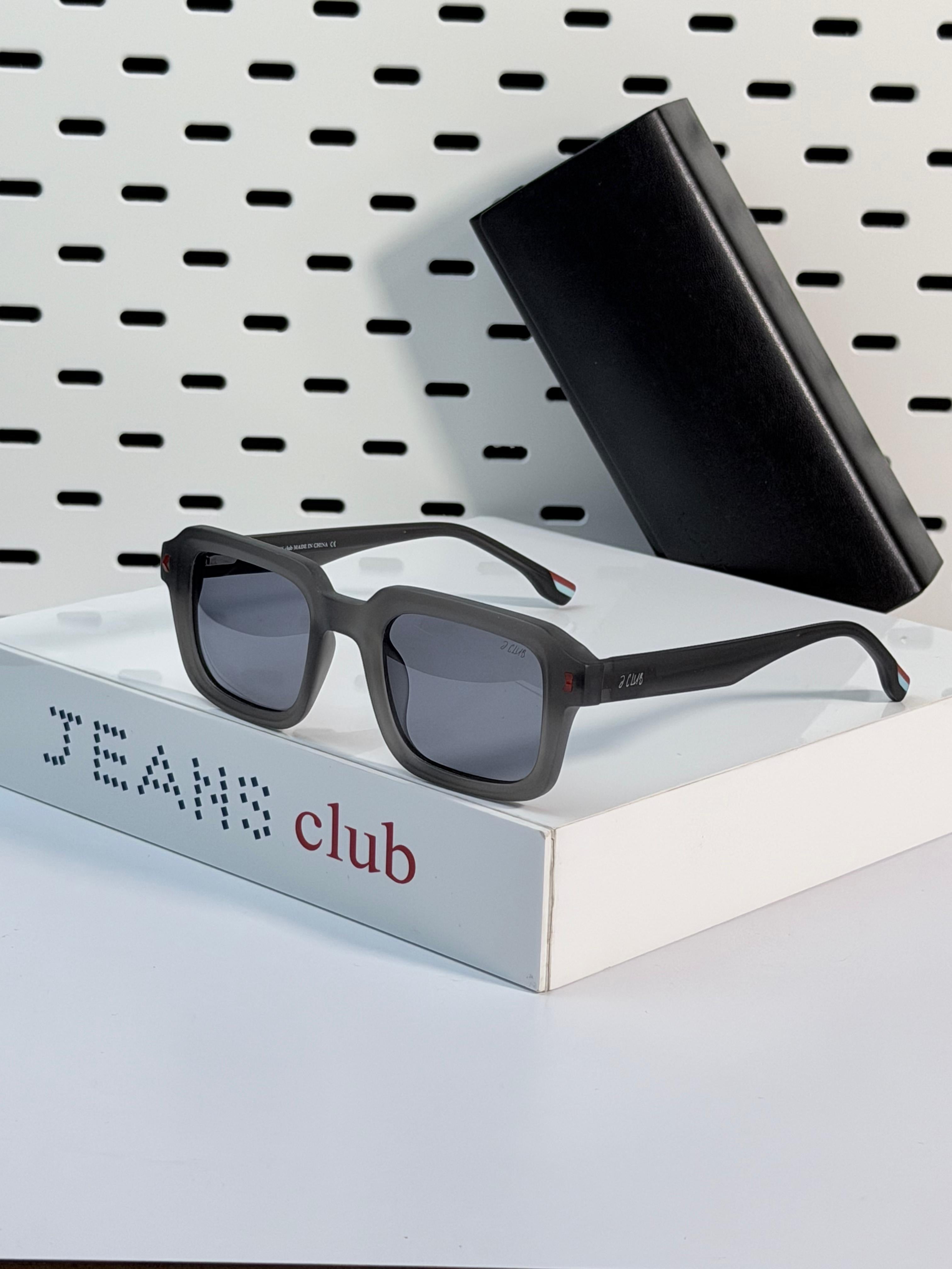 J.CLUB | TR03