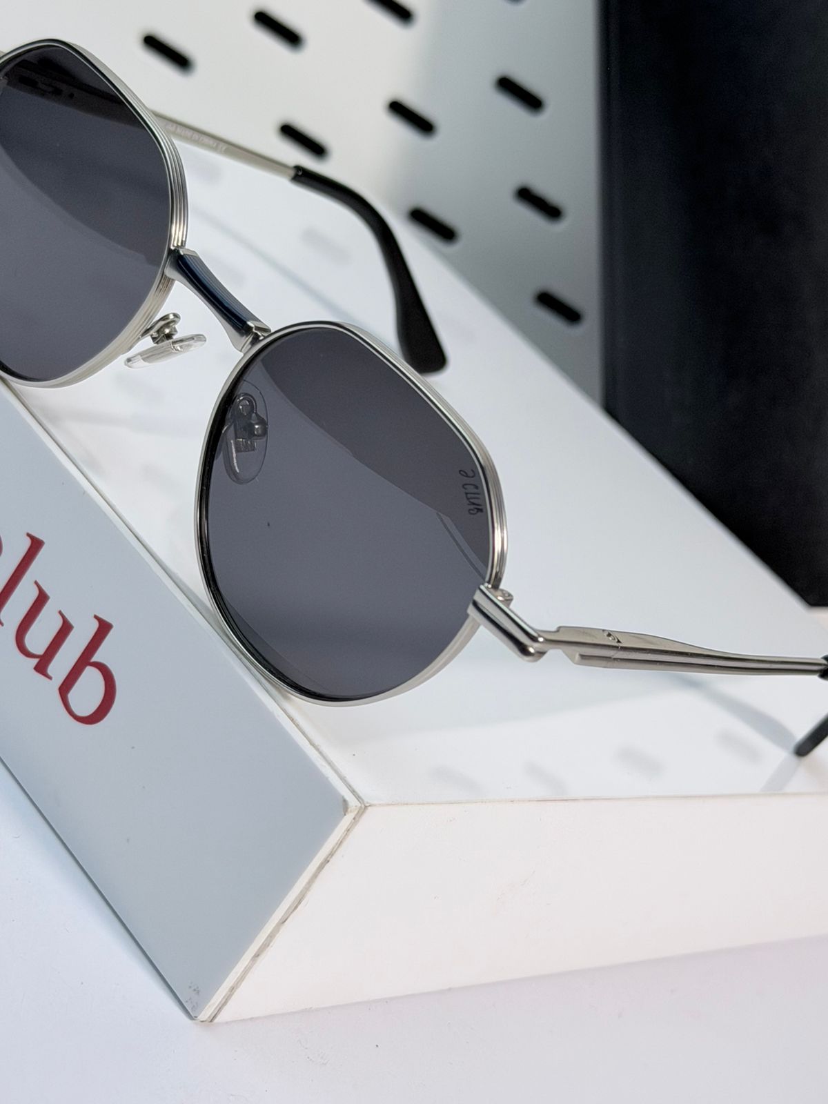 J.CLUB | JC04