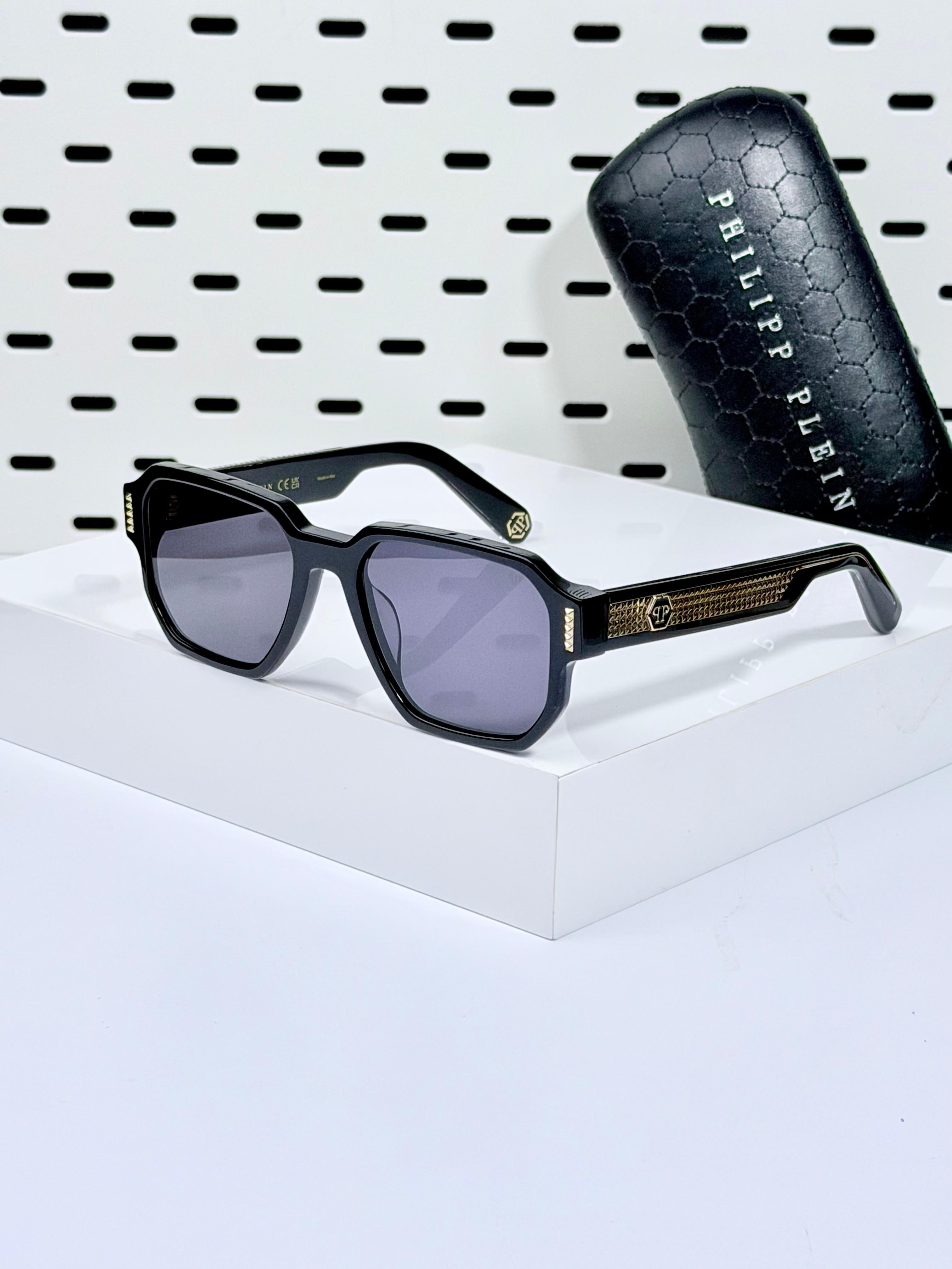 PHILIPP PLIEN | VPP199M