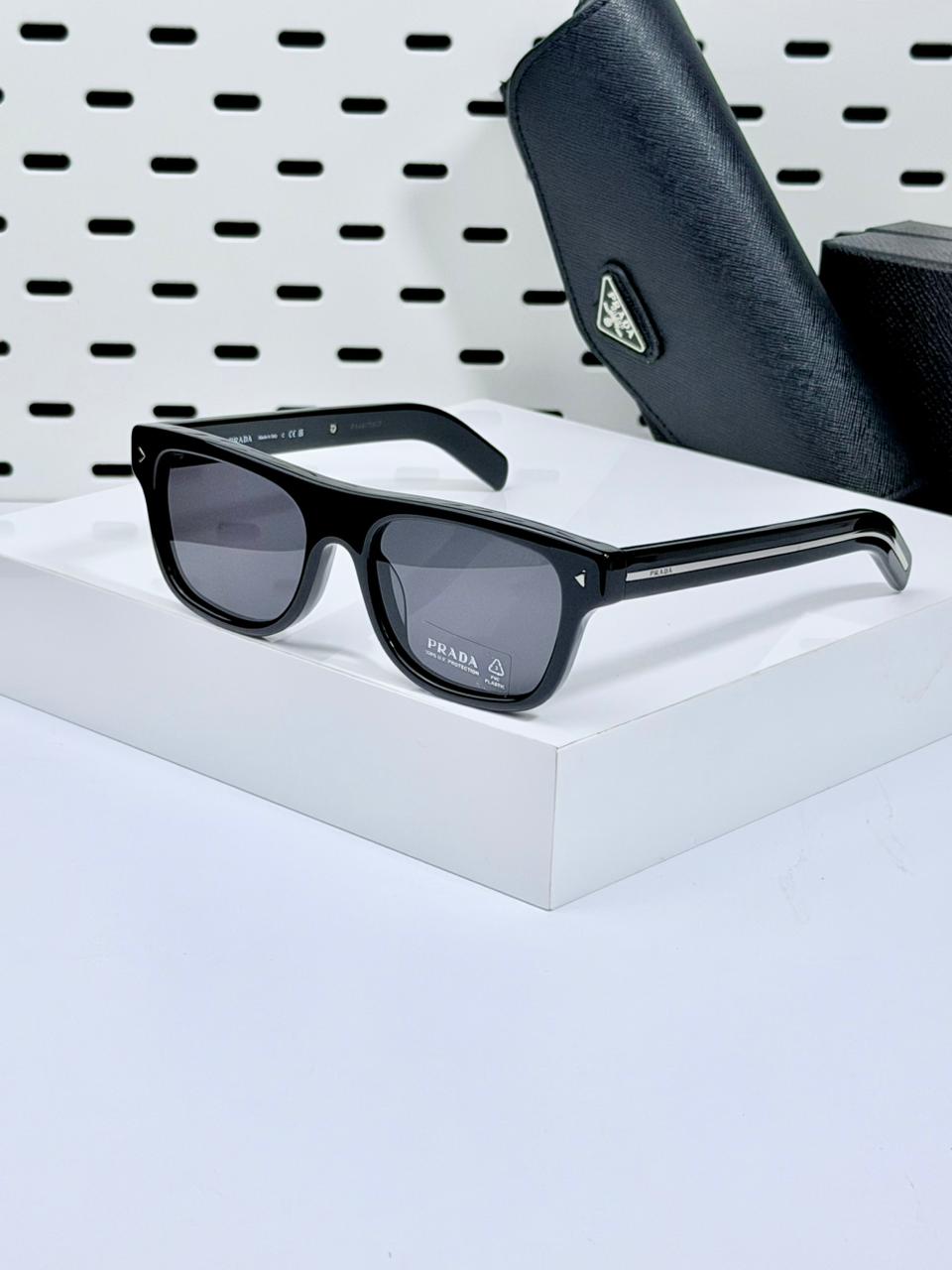 PRADA | PR010