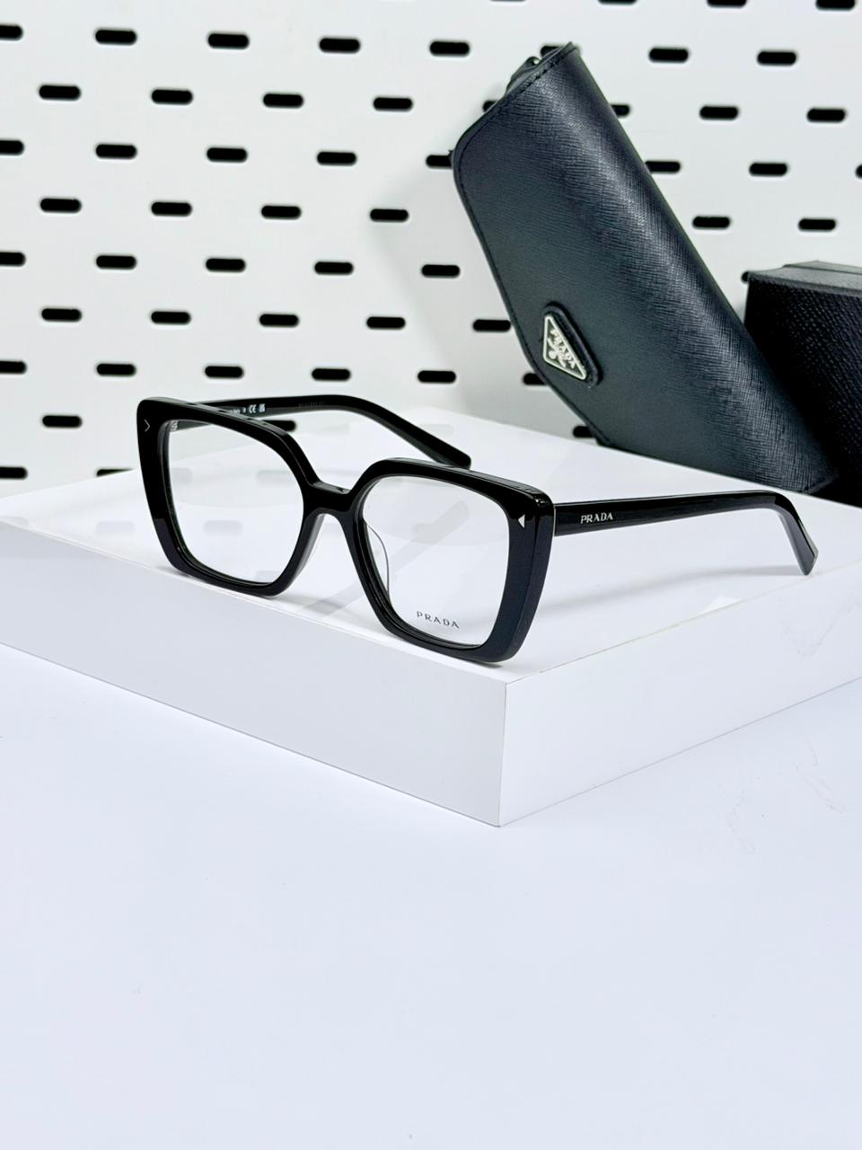 PRADA | PR07