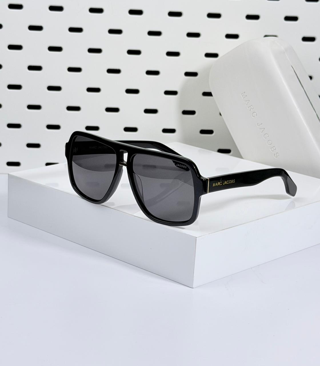 MARC JACOB | MJ002