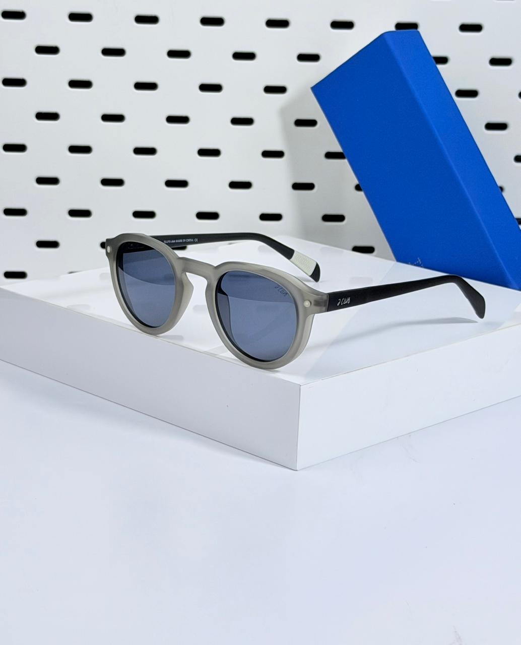J.CLUB | TR10