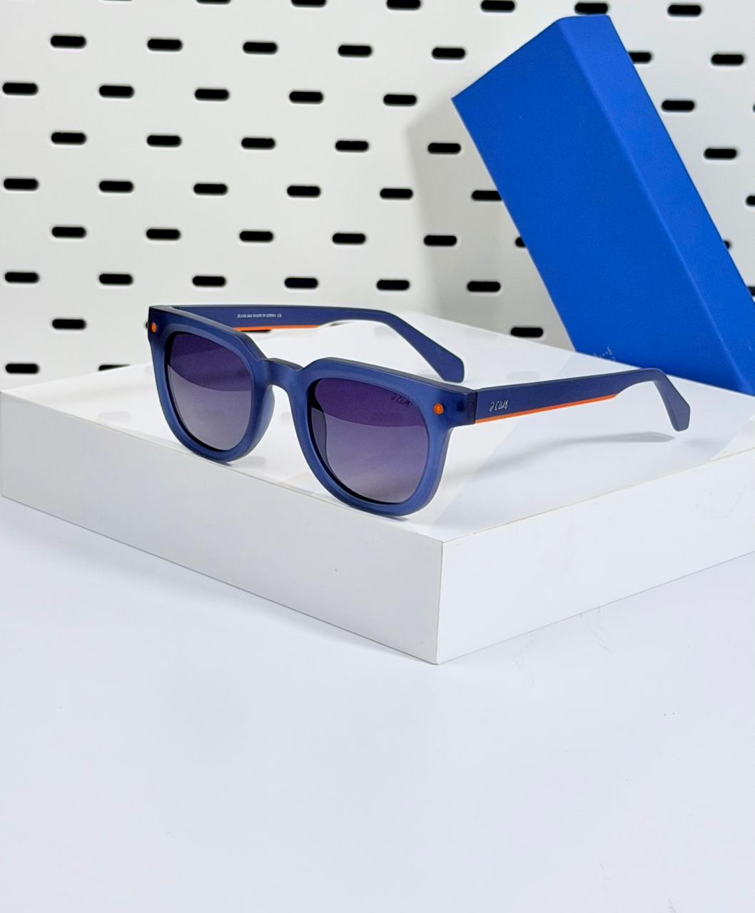 J.CLUB | TR011