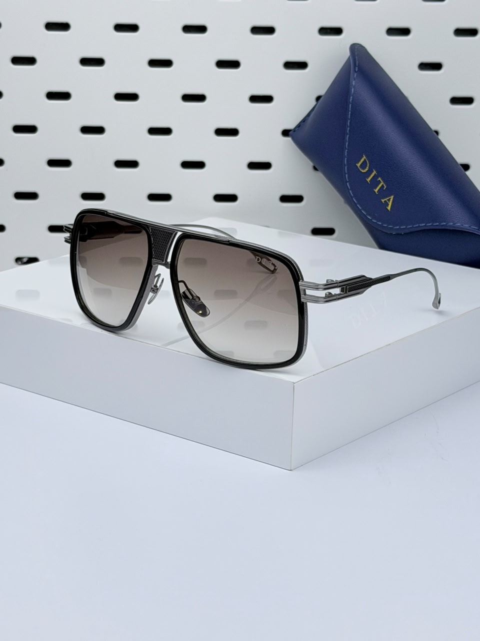 DITA | D03