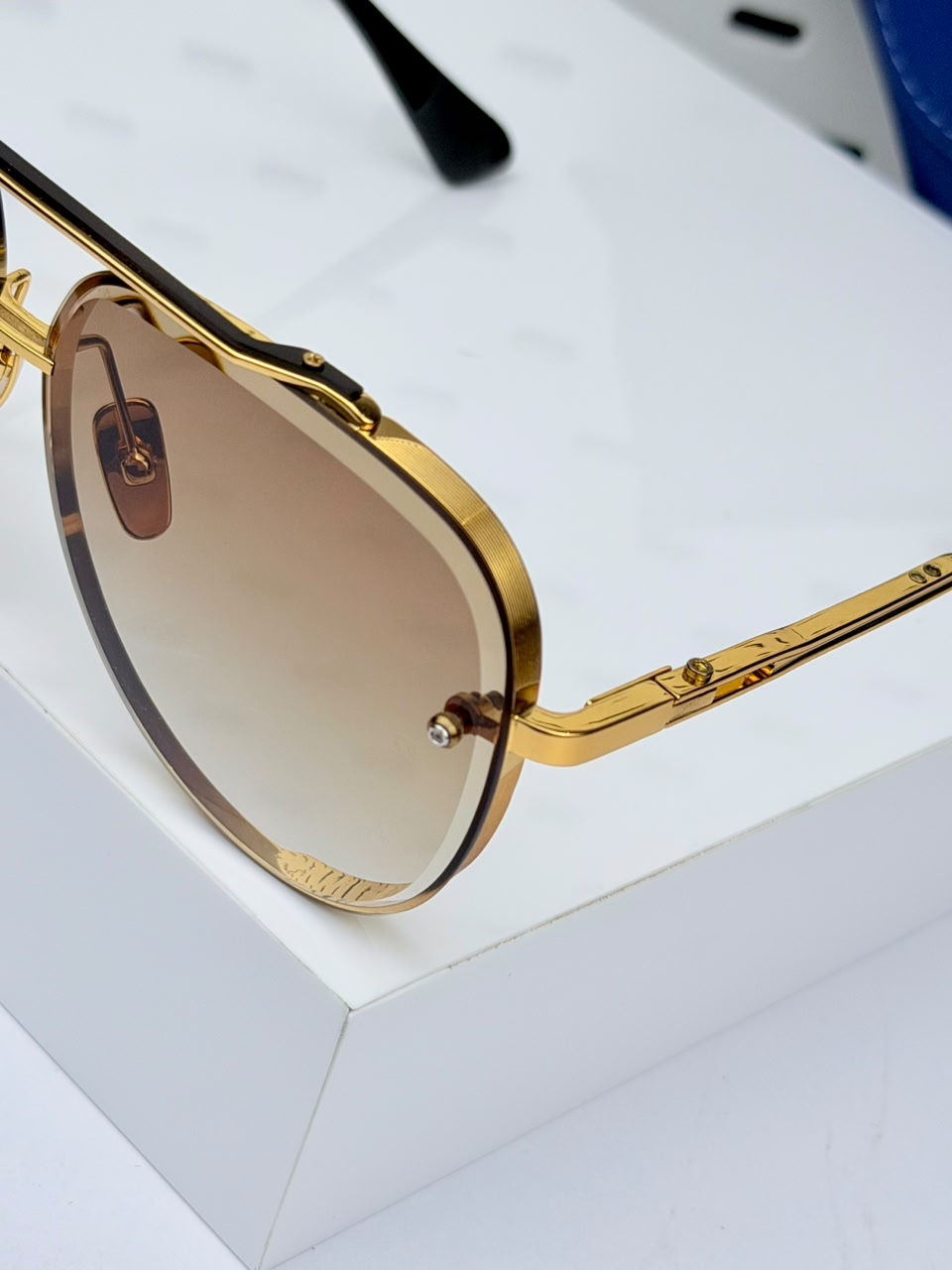 DITA | D04