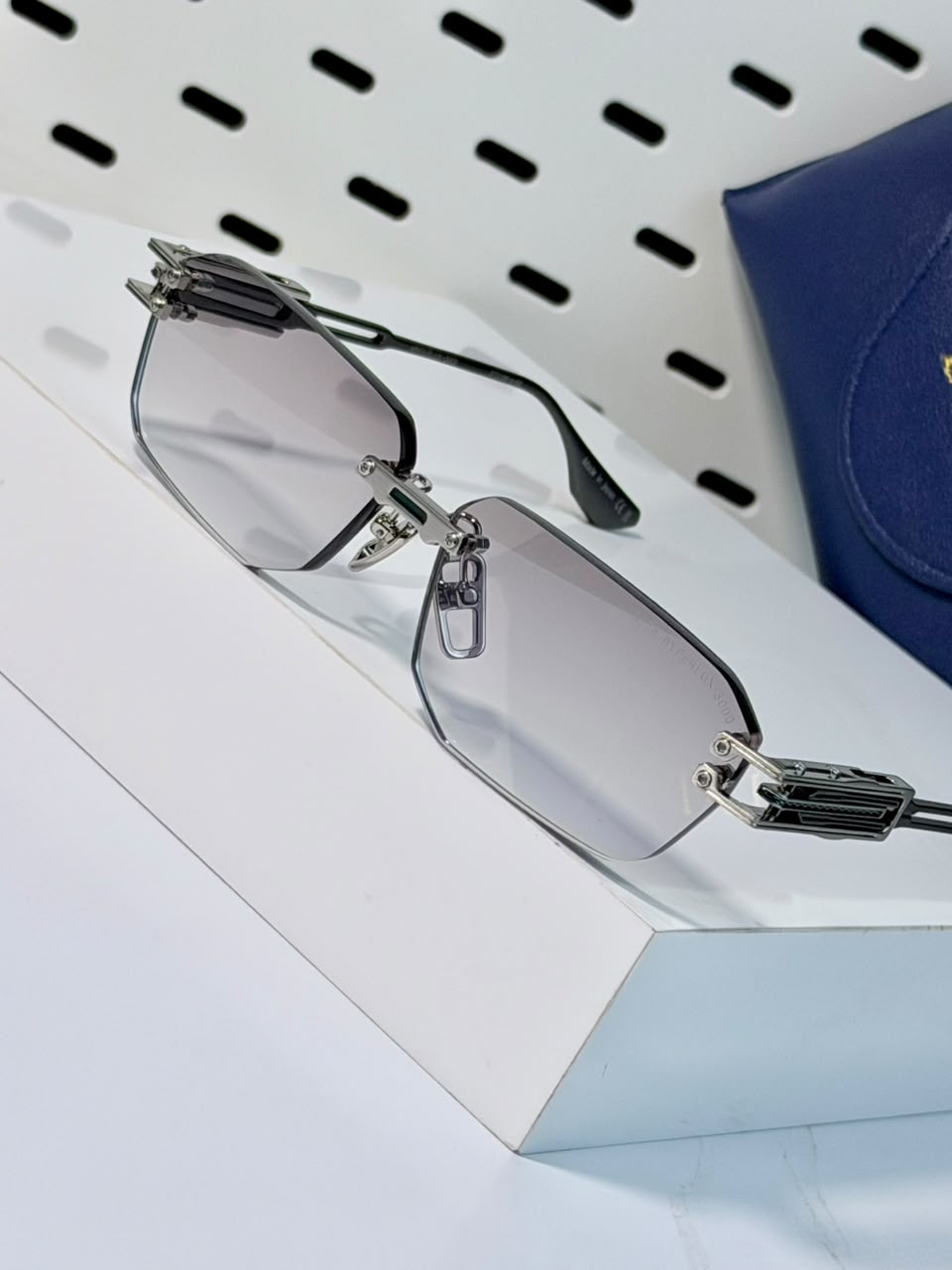 DITA | D01