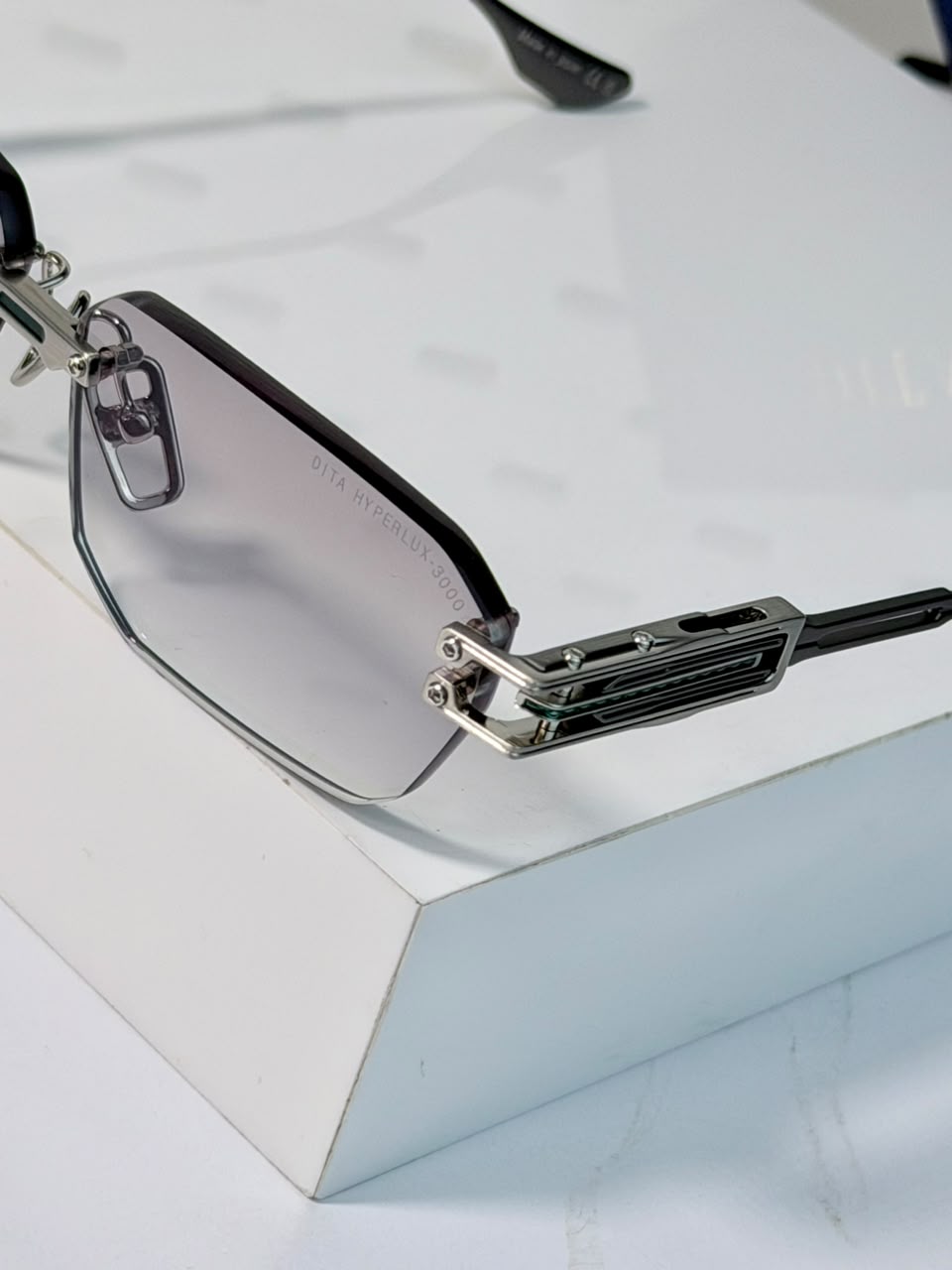 DITA | D01
