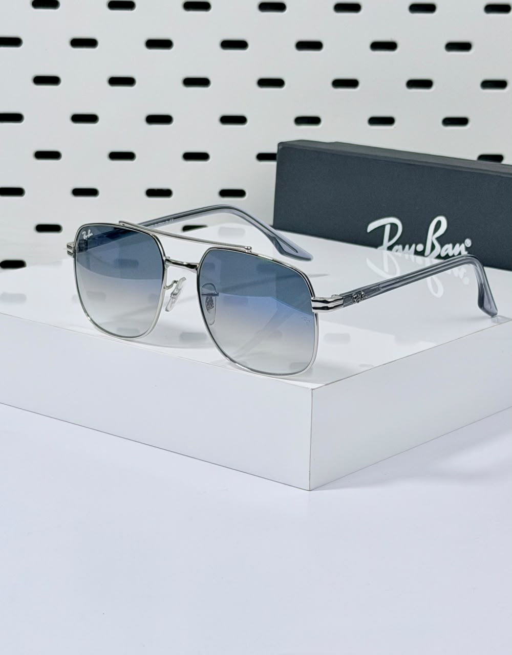 RAY-BAN | RB3699