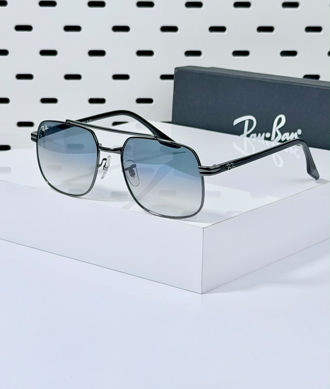 RAY-BAN | RB3699
