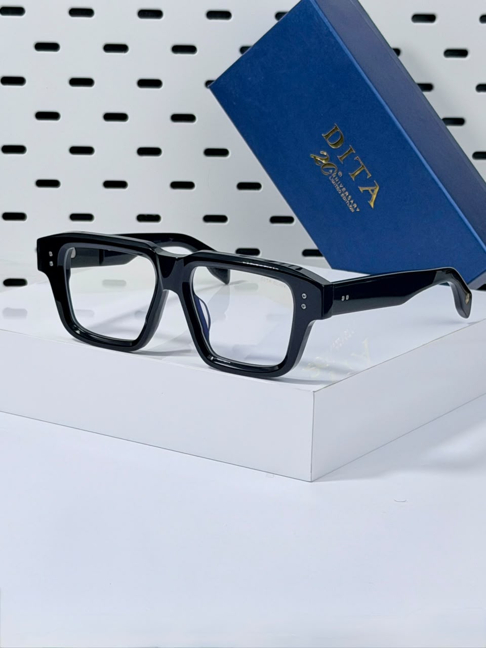 DITA | D08
