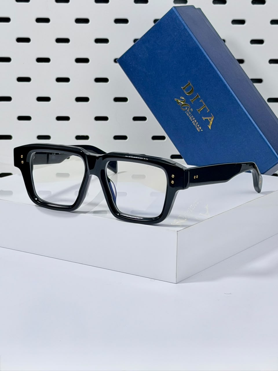 DITA | D08