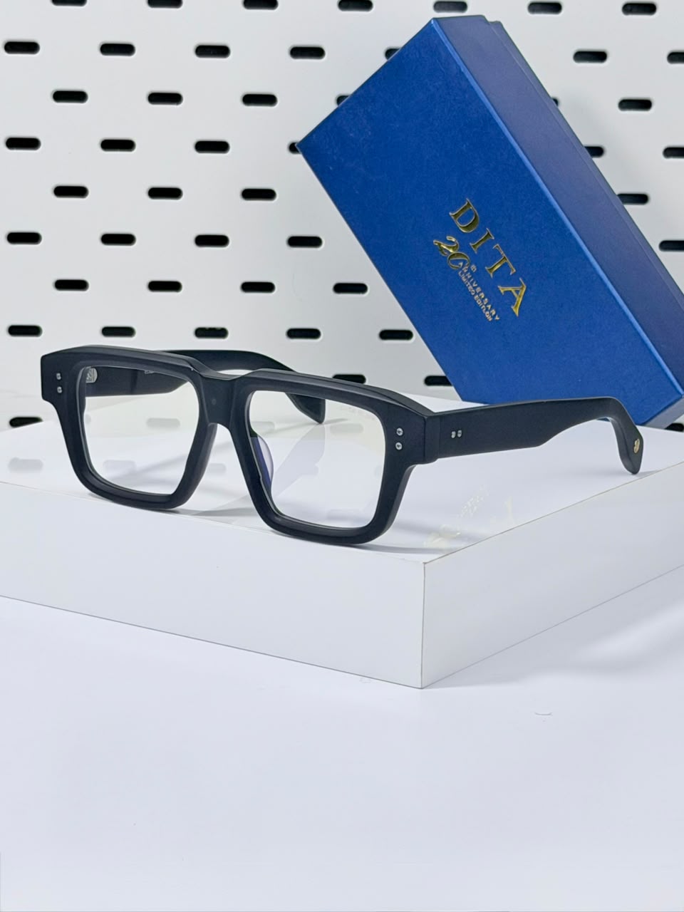 DITA | D08